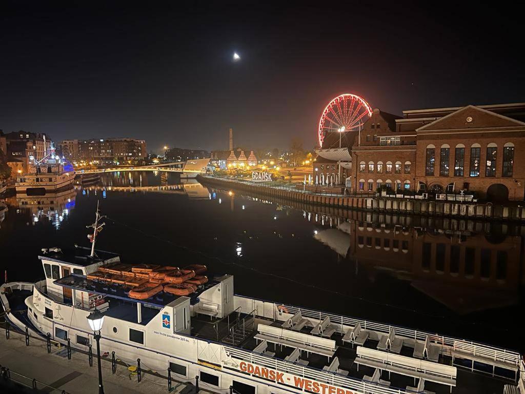 Apartment With An Amazing View Gdansk Luaran gambar